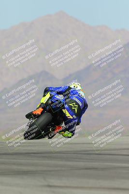 media/Oct-06-2024-Race Pace (Sun) [[d7d39ec7ad]]/10-Turn 9 Backside (1105am)/